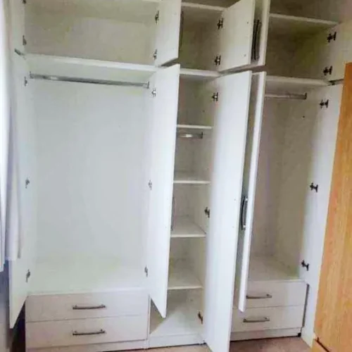 5 door inside