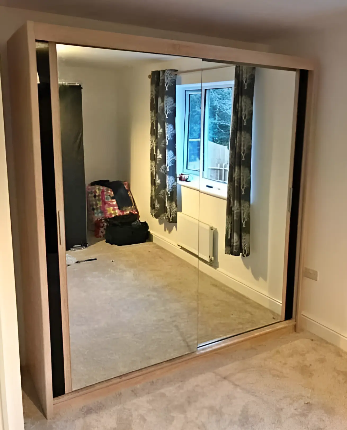 250 cm wide slide door wardrobe
